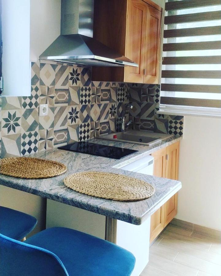 Guesthouse Mouses Kalavryta Eksteriør billede